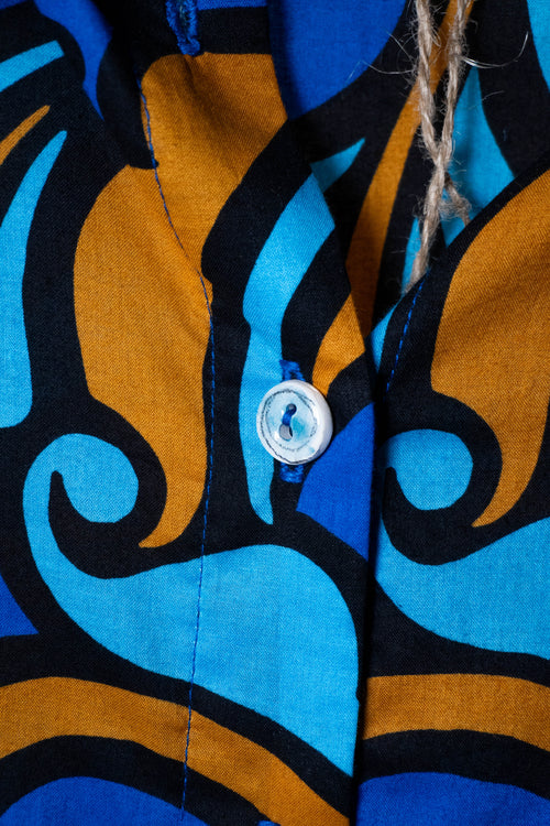 Camicia leggera con fantasia astratta blu