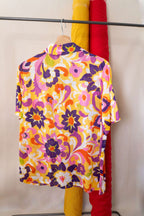 Camicia leggera con fantasia floreale