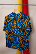 Camicia leggera con fantasia astratta blu