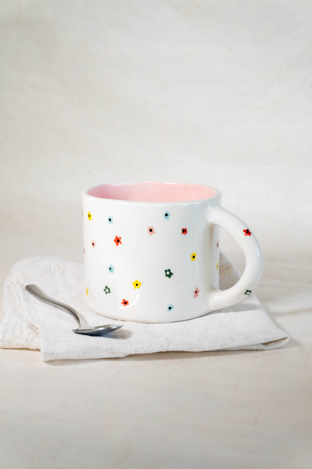 Tazza da latte fiorellini