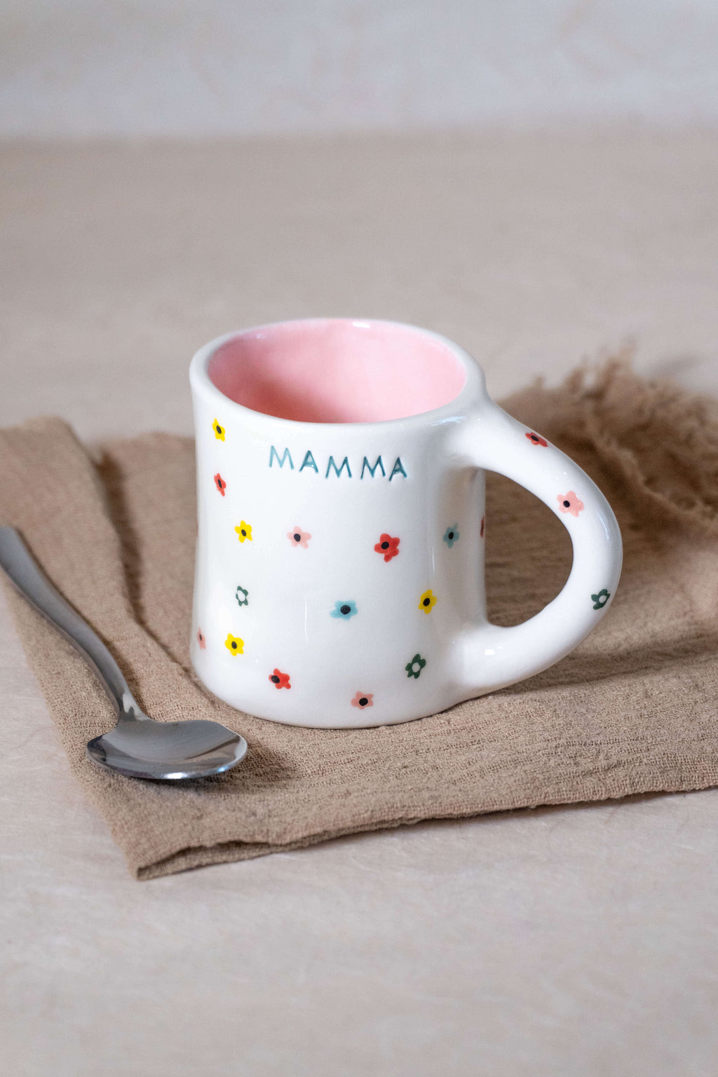 Tazzina da caffè macchiato MAMMA con FIORELLINI